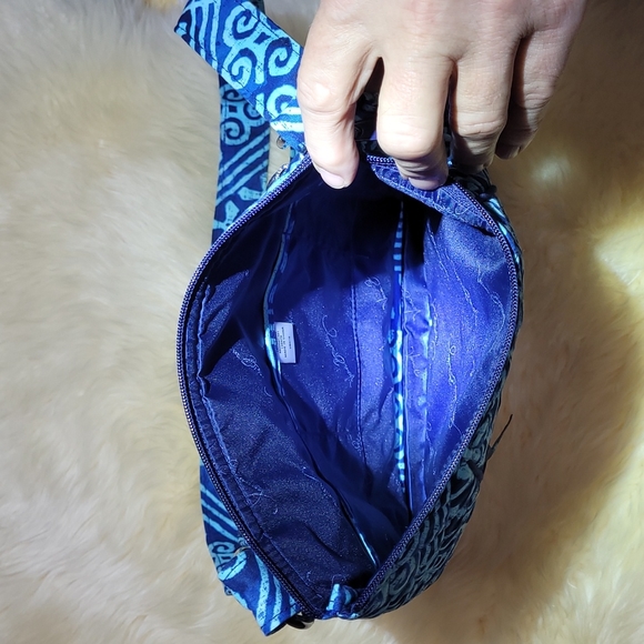VERA BRADLEY | 'Cuban Tiles' Hipster Crossbody Bag - Blue - Picture 8 of 12